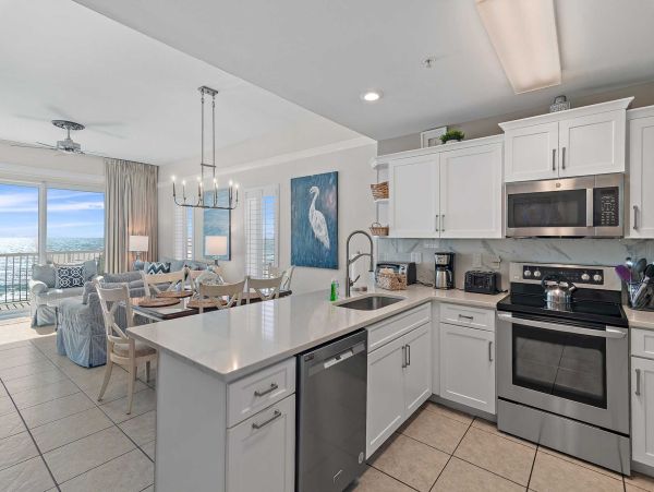 Luxury Gulf-Front Condo in Miramar Beach - Private Beach Access
