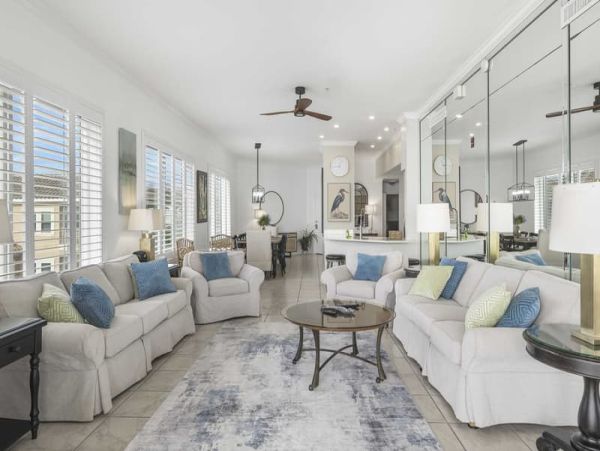Gulf Front Vacation Condo Sleeps 14 Destin