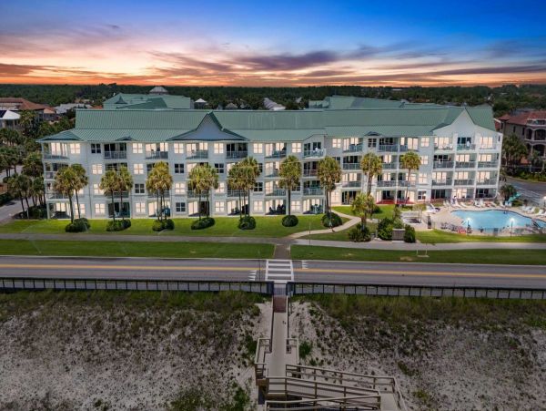 30A  Gulf-Front Rental - Miramar Beach Vacation Condo