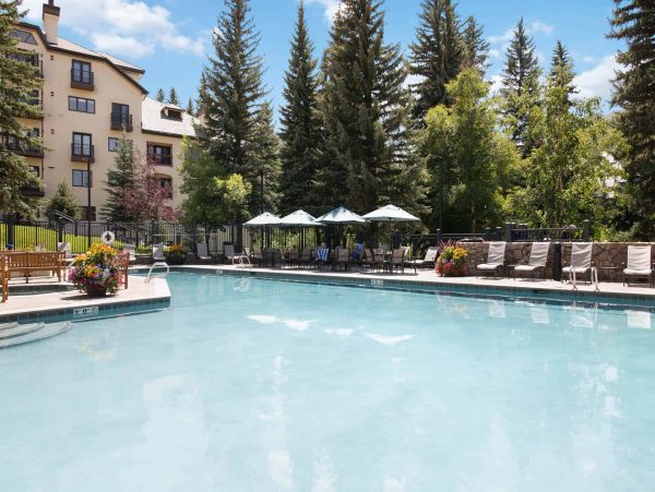 Vacation Condo with Mountain Views Sleeps 8 Guest in Beaver Creek
