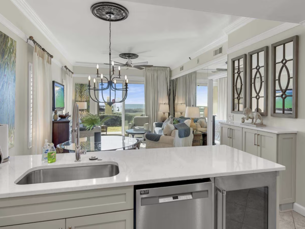 Majestic New Arrival Miramar Beach- Sleeps 11!