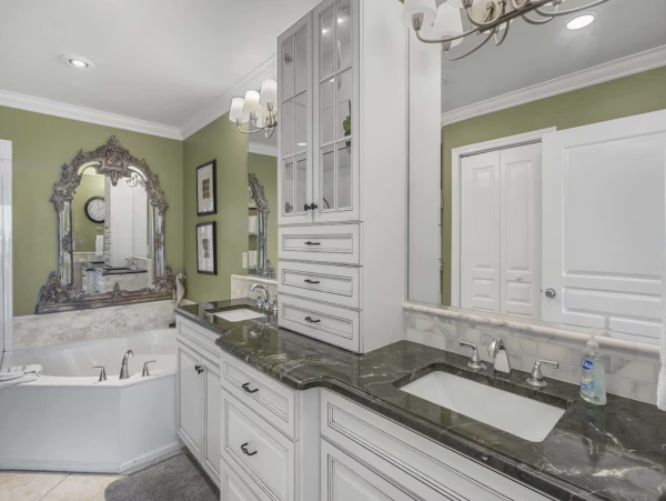 Majestic New Arrival Miramar Beach- Sleeps 11!