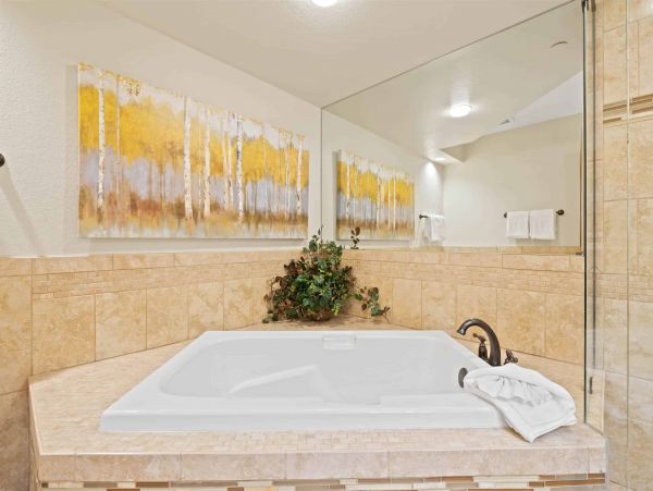 Beaver Creek Vacation Accommodation 2 Bedrooms