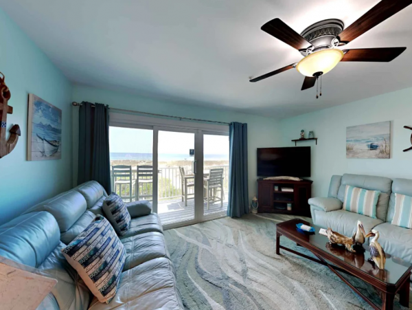 Oeanfront Lovely 3 Bedroom Condo in Perdido Key Sleeps 11
