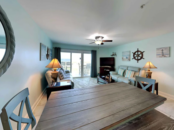 Oeanfront Lovely 3 Bedroom Condo in Perdido Key Sleeps 11