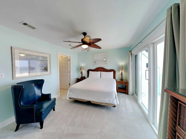 Oeanfront Lovely 3 Bedroom Condo in Perdido Key Sleeps 11