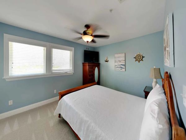 Oeanfront Lovely 3 Bedroom Condo in Perdido Key Sleeps 11