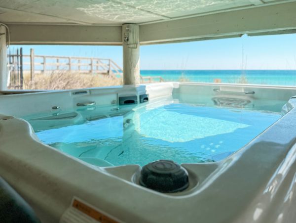 Luxury Seven Bedroom Gulf Front Rental Home in Perdido Key