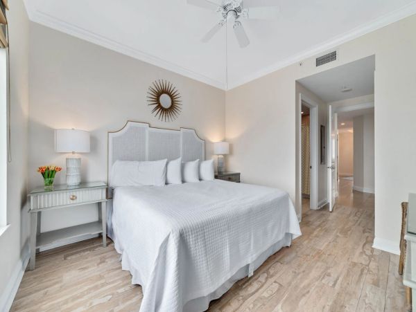 Perdido Key Stunning Four Bedroom Beachfront Rental Condo