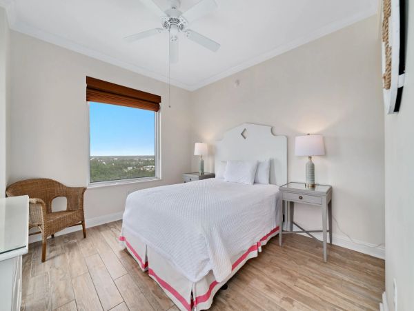 Perdido Key Stunning Four Bedroom Beachfront Rental Condo