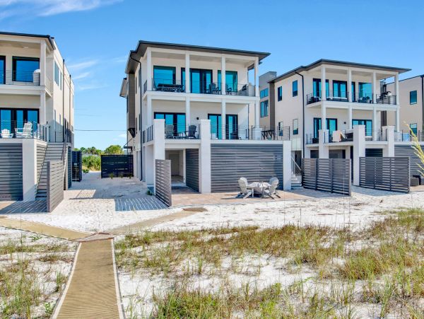 Beachfront Vacation Five Bedroom Rental in Perdido Key