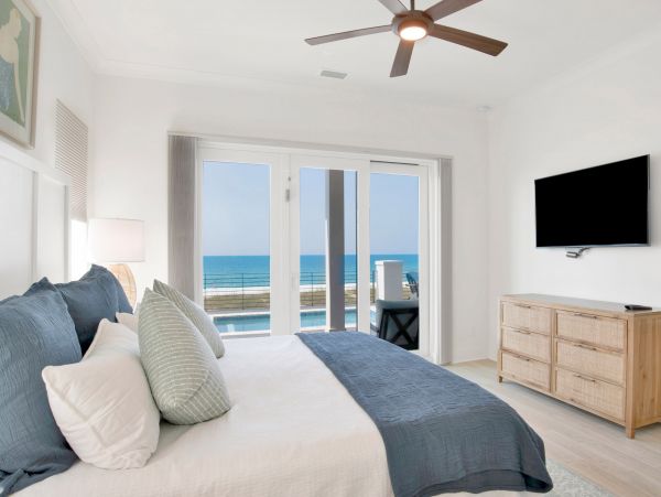 Beachfront Vacation Five Bedroom Rental in Perdido Key
