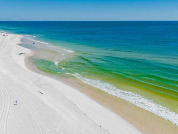 Beachfront Vacation Five Bedroom Rental in Perdido Key