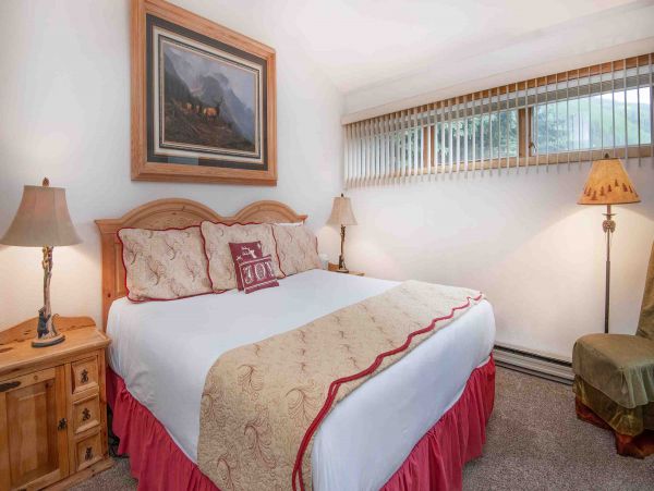 Vail Valley Vacation Condo Two Bedroom + Loft