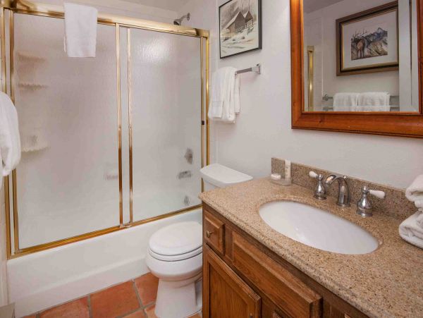 Vail Valley Vacation Condo Two Bedroom + Loft