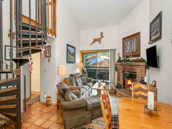 Vail Valley Vacation Condo Two Bedroom + Loft