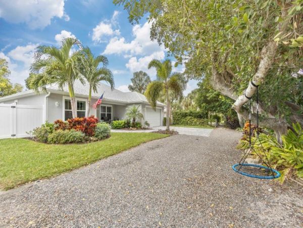 Bradenton Vacation Home Four Bedroom