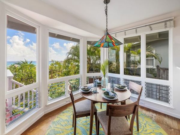 Lanikai 2 Bedroom Vacation Condo with Breathtaking Ocean Views
