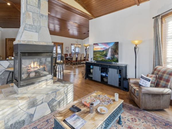 Private Walk to Ski Lift Access Steamboat Luxury Townhome