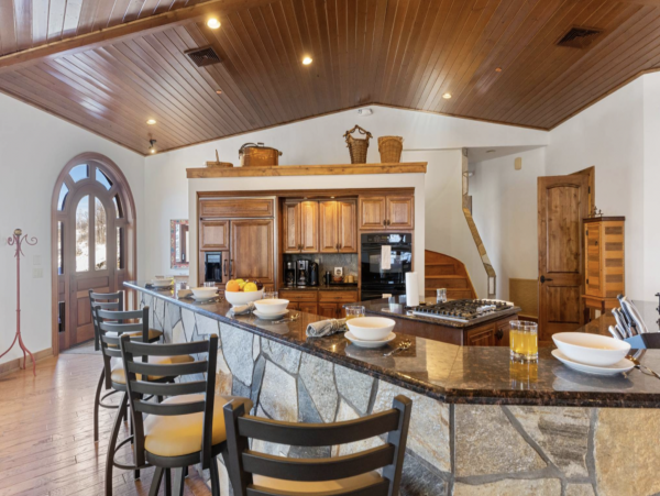 Private Walk to Ski Lift Access Steamboat Luxury Townhome