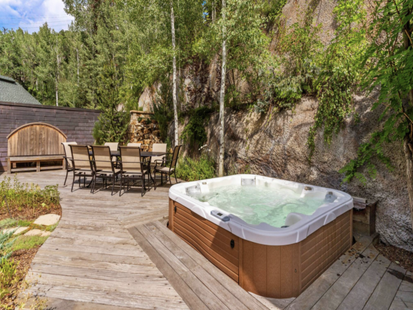 Private Walk to Ski Lift Access Steamboat Luxury Townhome