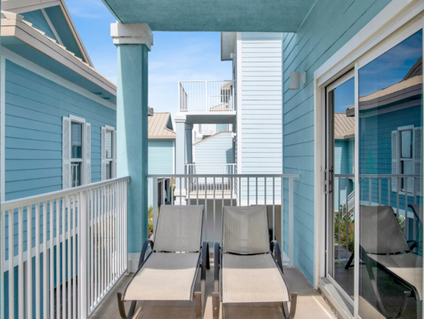 Pensacola Beach 3 Bedroom Vacation Villa Sleeps 9 Guests