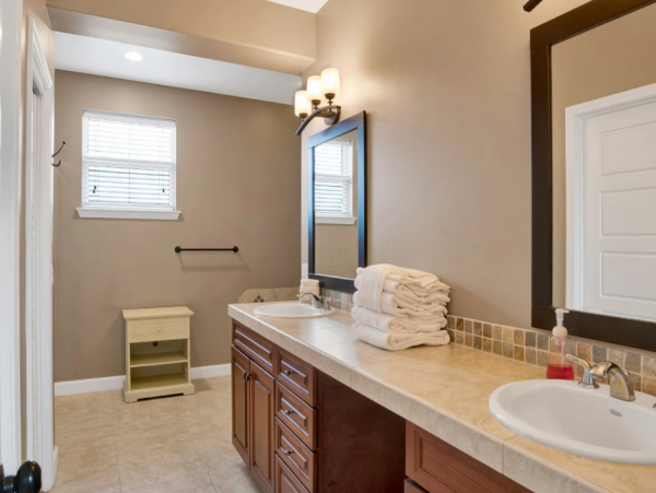 Pensacola Beach 3 Bedroom Vacation Villa Sleeps 9 Guests