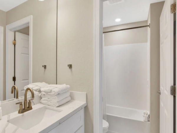 Stunning 3 Bedroom Gulf View Condo in Pensacola Beach