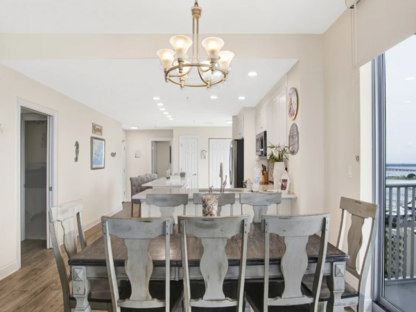 Stunning 3 Bedroom Gulf View Condo in Pensacola Beach