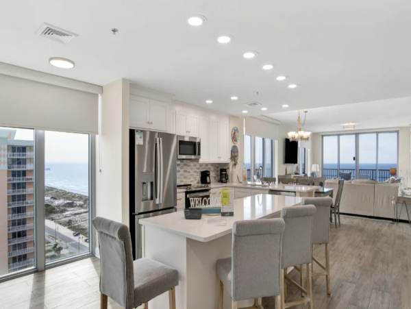 Stunning 3 Bedroom Gulf View Condo in Pensacola Beach