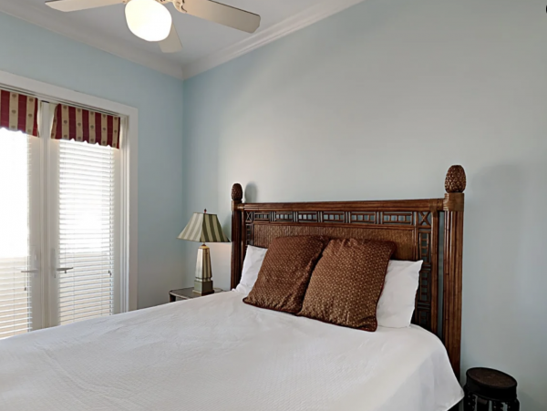 The Beach at your Feet Great  Navarre Beach Holiday Rental