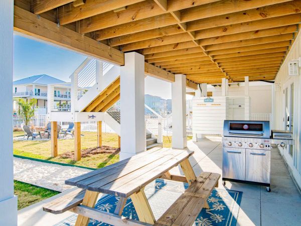 Waterfront Four Bedroom Navarre Beach Vacation Rental