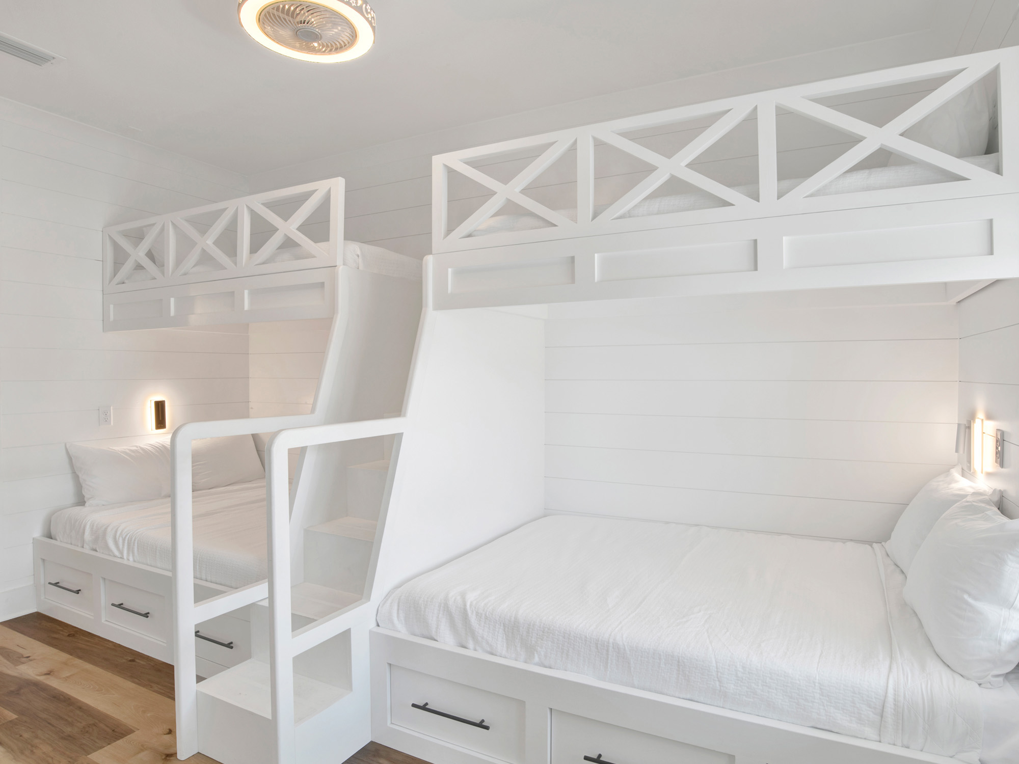 Waterfront Four Bedroom Navarre Beach Vacation Rental