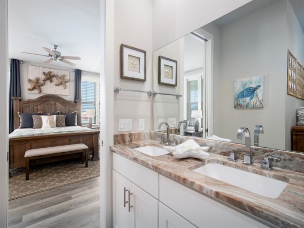 Ultimate Beachfront Retreat with Private Pool in Navarre Beach