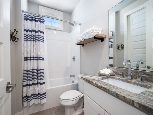 Ultimate Beachfront Retreat with Private Pool in Navarre Beach