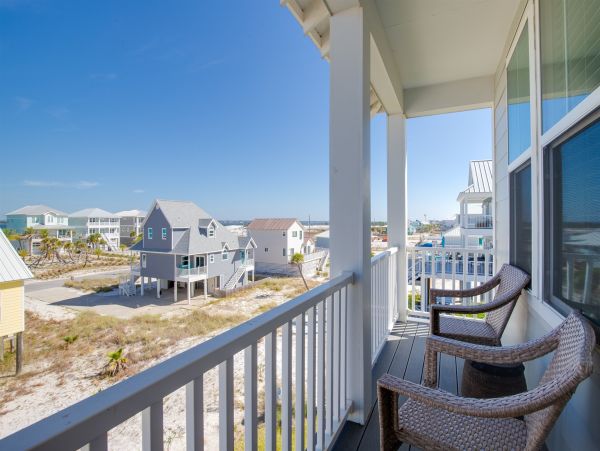 Ultimate Beachfront Retreat with Private Pool in Navarre Beach