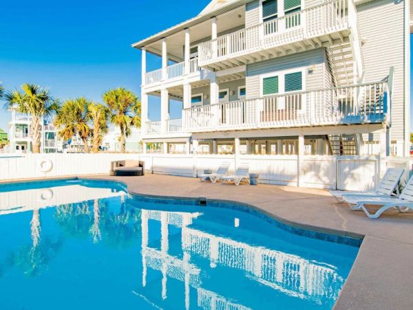 Navarre Beach Gulf View Six Bedroom Vacation Home
