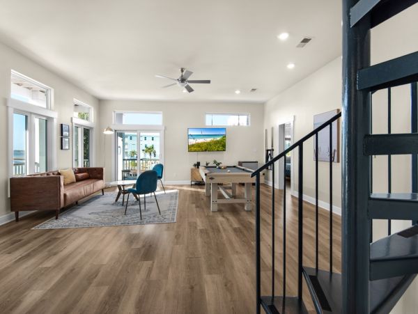 Navarre Beach Gulf View Six Bedroom Vacation Home