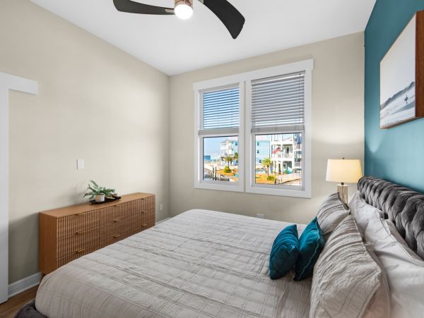 Navarre Beach Gulf View Six Bedroom Vacation Home
