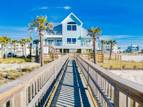 Charming Beachfront Vacation Rental in Navarre Beach