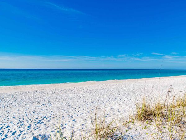 Charming Beachfront Vacation Rental in Navarre Beach