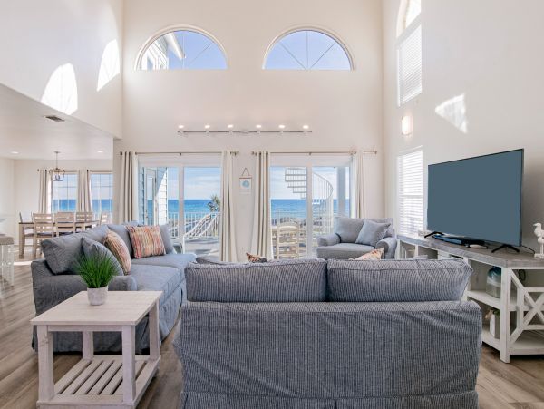 Charming Beachfront Vacation Rental in Navarre Beach