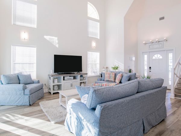 Charming Beachfront Vacation Rental in Navarre Beach