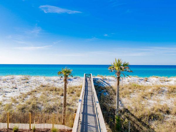 Charming Beachfront Vacation Rental in Navarre Beach