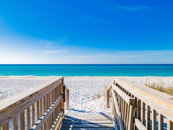 Charming Beachfront Vacation Rental in Navarre Beach