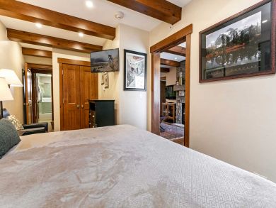 Vail & Lionshead 2 Bedroom Condo Vacation Rental
