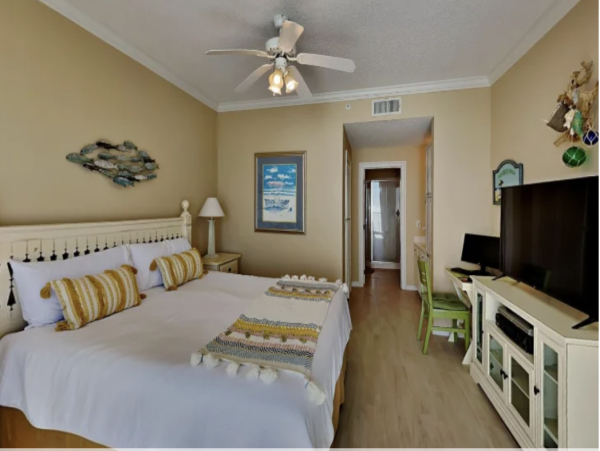 Navarre Beach Vacation Rental - Gulf Front Condo with Balcony