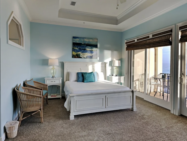Beach Beauty Four Bedrooms Sleeps Nine Guests.