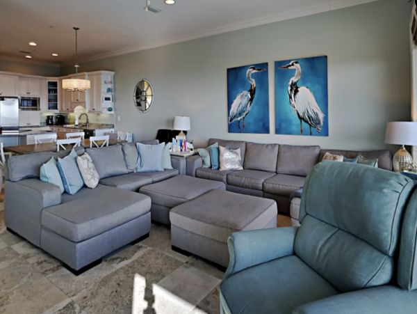 Beach Beauty Four Bedrooms Sleeps Nine Guests.