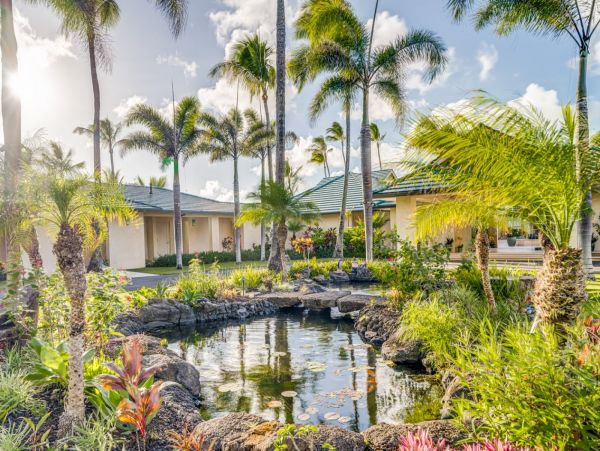 Seven Bedroom Oceanfront Luxury Vacation Estate in Kapalua
